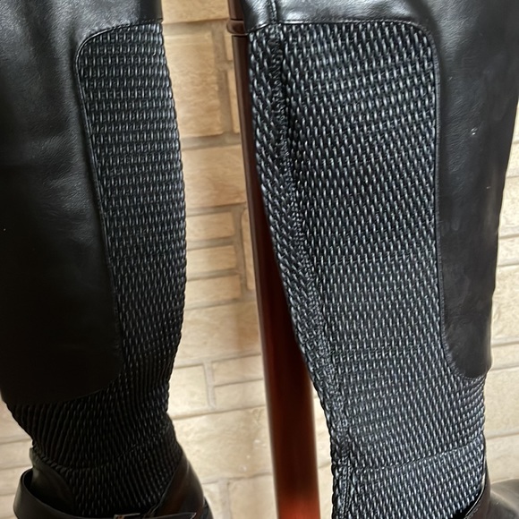 NWOT - Thigh high black combat boots - Picture 3 of 9